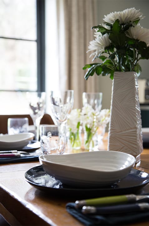 holistic interior design tablescape