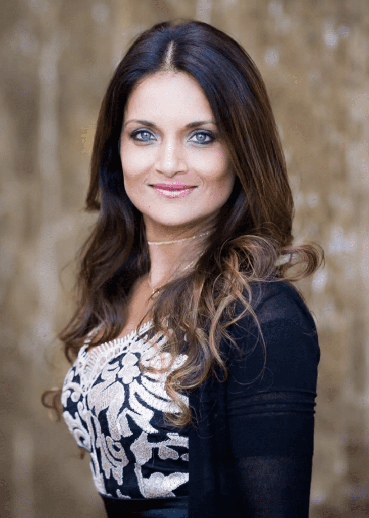 Dr. Shefali 