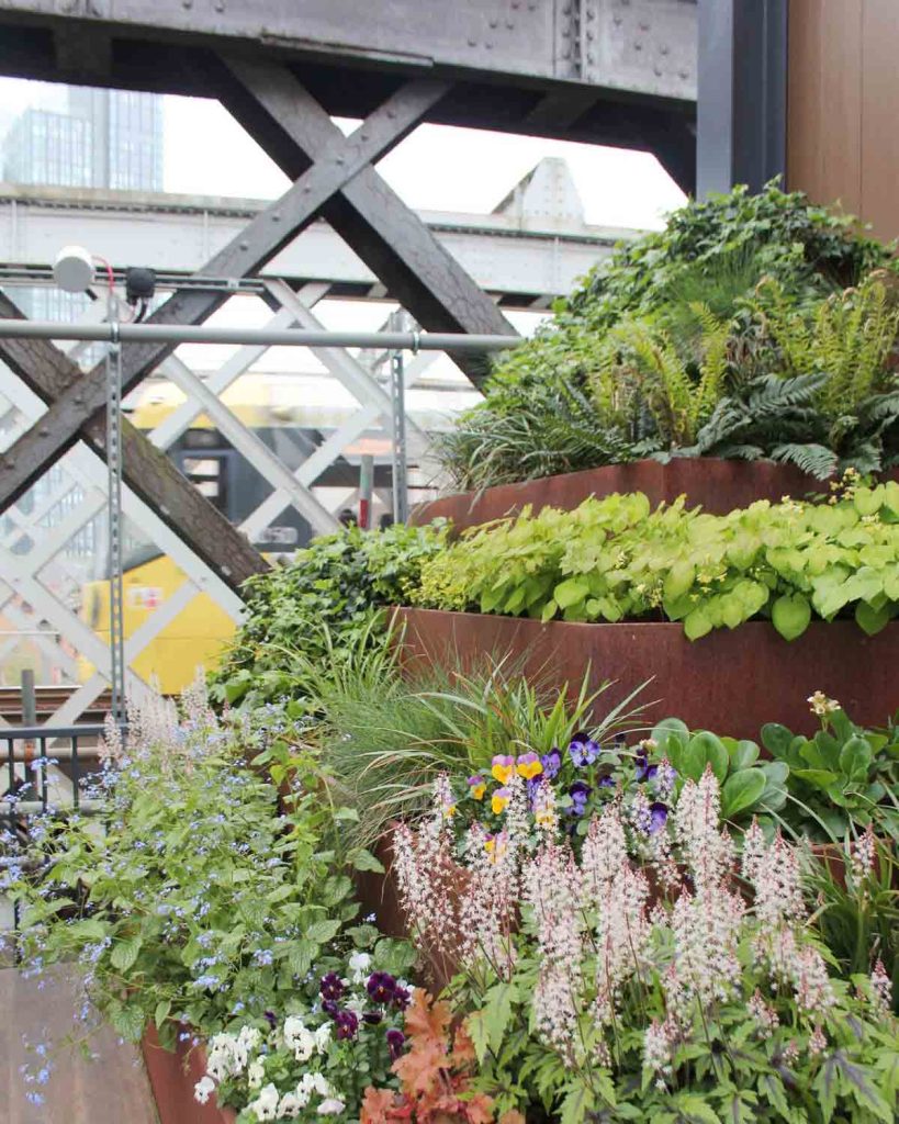 castlefield-viaduct-urban-garden-